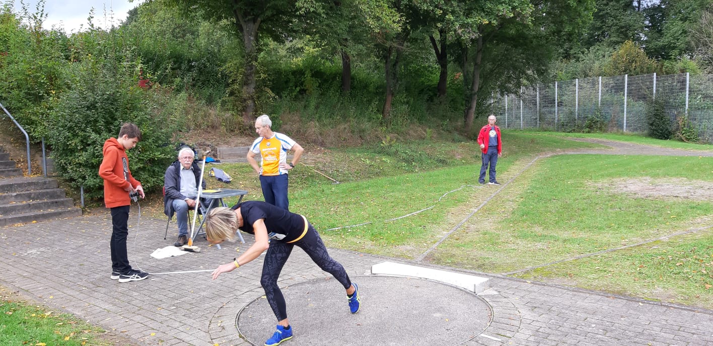 dd83d93d-2d9e-433d-a409-fd7961f0ecd3