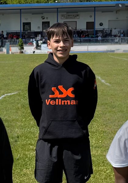 2F2BB08D-16AA-4466-B5E1-8585DD03913A