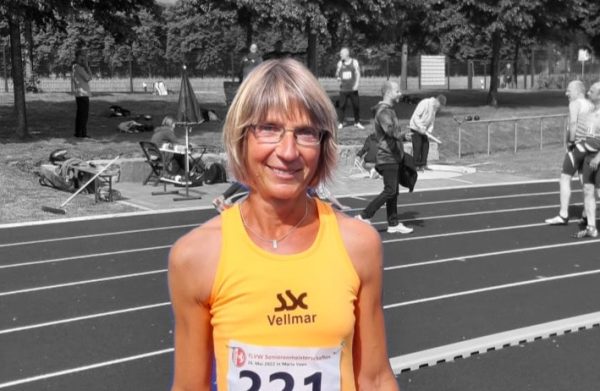 4E2AAA0F-6655-4556-A4C1-2E92A97B1427