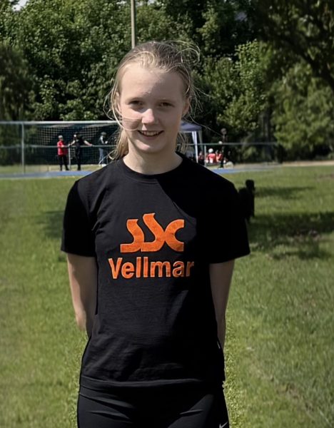 CF792D40-B7CC-4E7C-89BC-4B0EF161AA0B